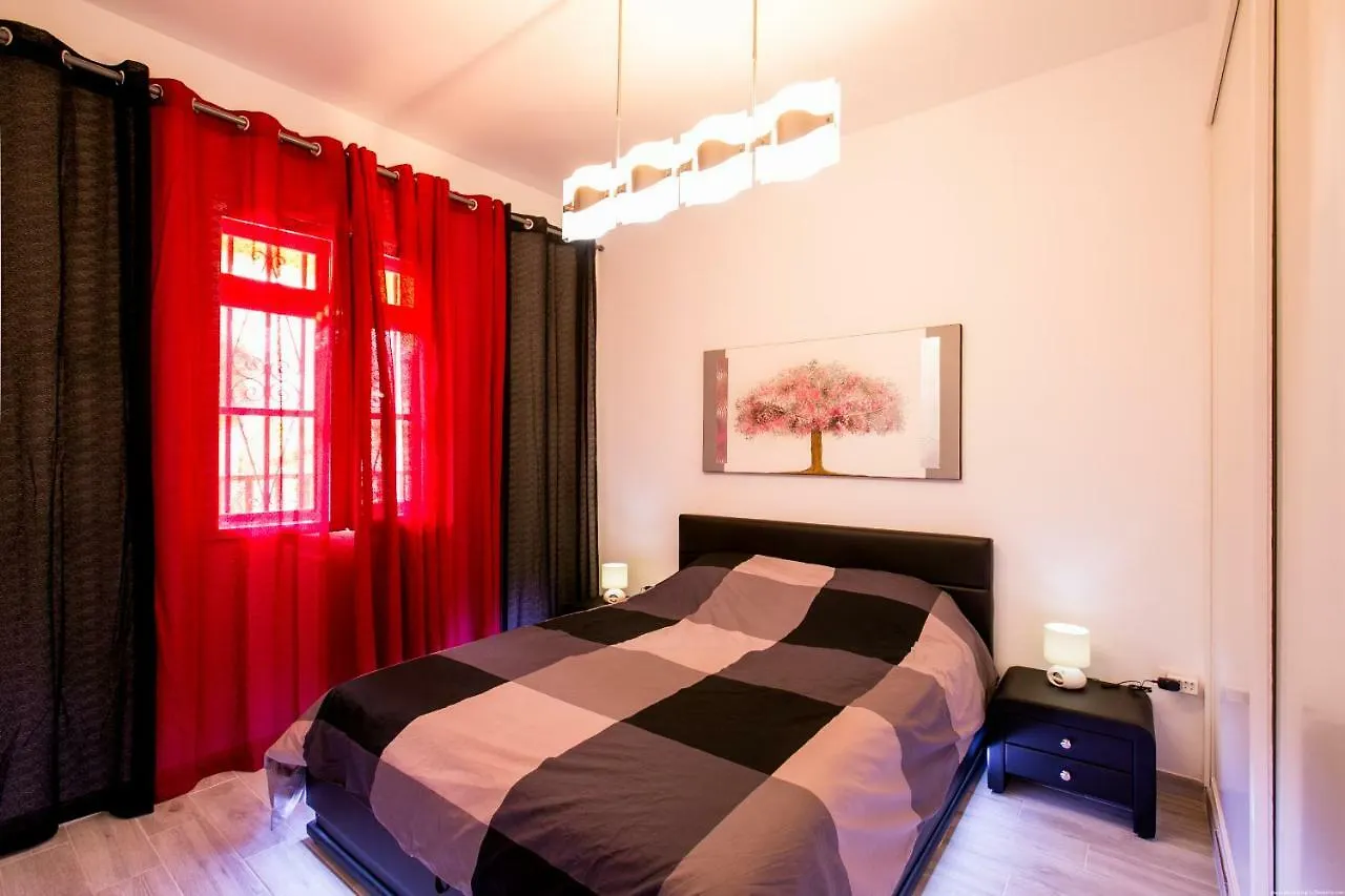 Spacious & Stylish Apartment Los Cristianos Los Cristianos  Spain